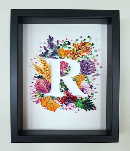 Tableau lettre R personnalisé – décoration chambre enfant en quilling 3D artisanale
