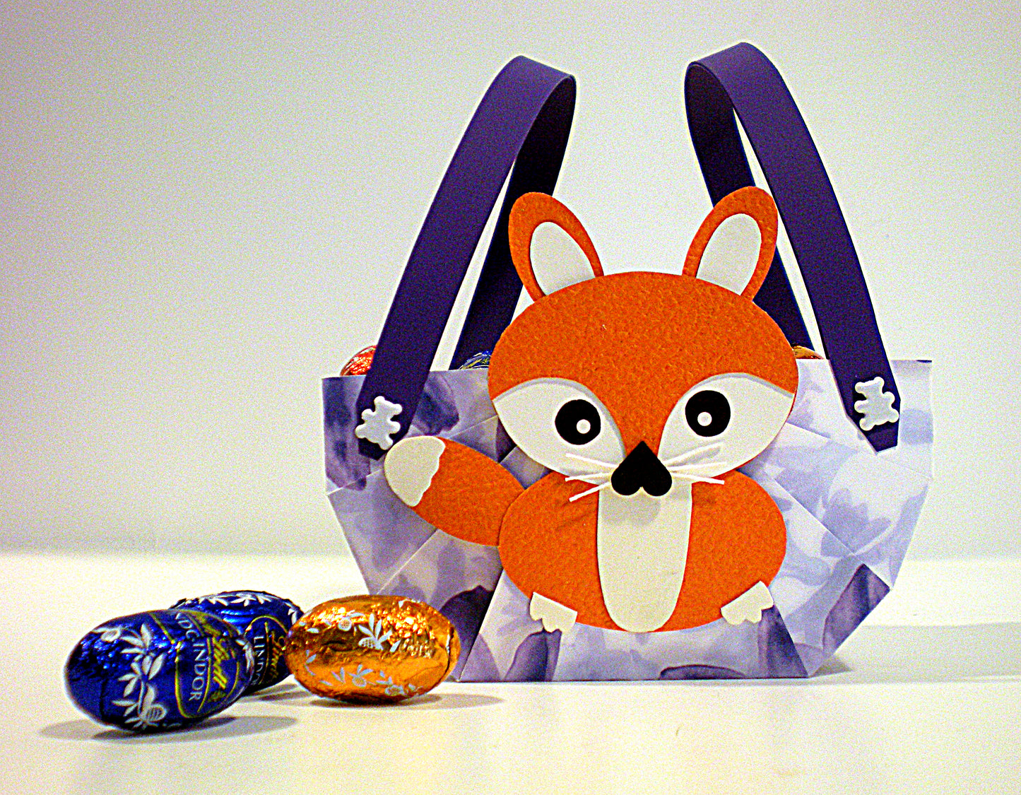 Petit panier en papier et relief pour friandise "renard"