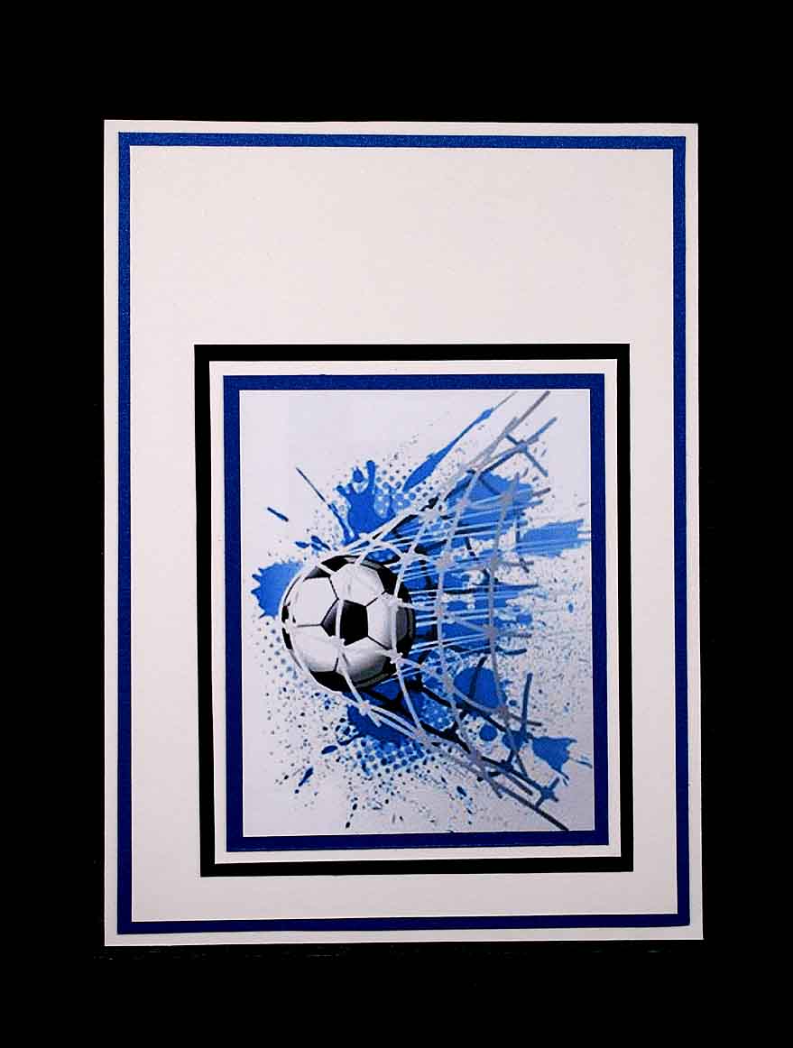 Carte pour diverses occasions , ballon dans cage des buts