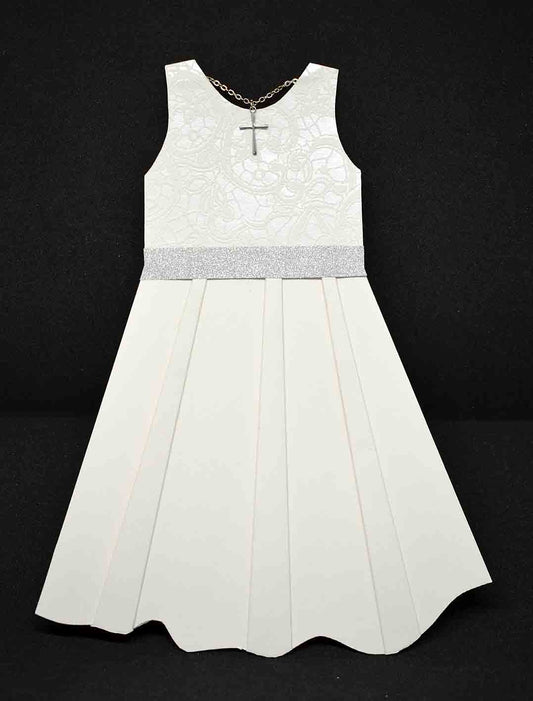 Carte pour diverse occasion sur papier blanc au motif robe blanche Ă la petite croix