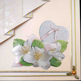 Carte de mariage blanche et ivoire motif 3D fleurs et rideau en papier dentelle