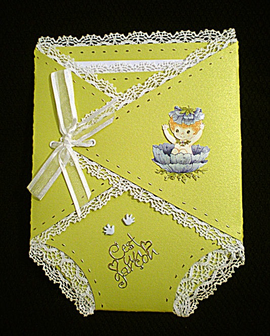 Carte de naissance en forme de lange verte – Carte bébé 3D faite main avec dentelle