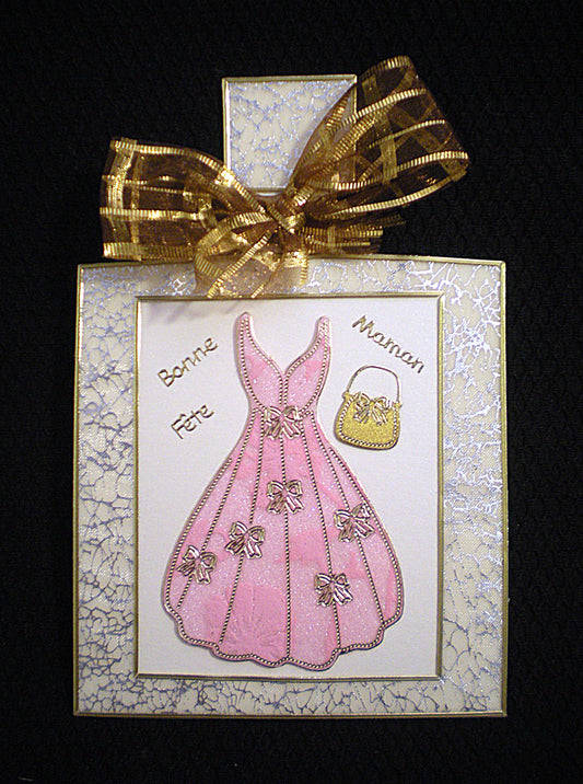 Carte Fête des Mères 3D "petite robe rose" - création artisanale élégante et originale