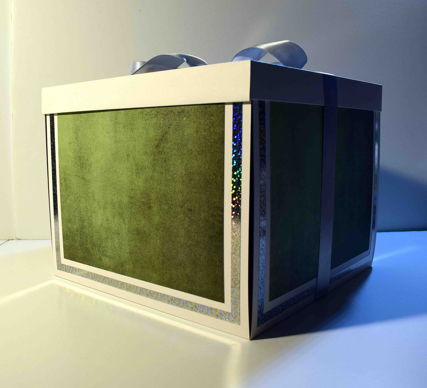 Boite Surprise, maquette de moto Suzuki Bandit 600N de 1996