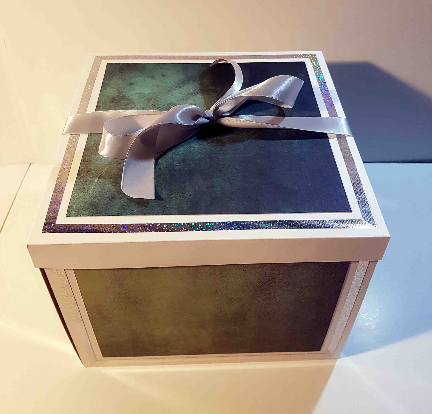 Boite Surprise, maquette de moto Suzuki Bandit 600N de 1996