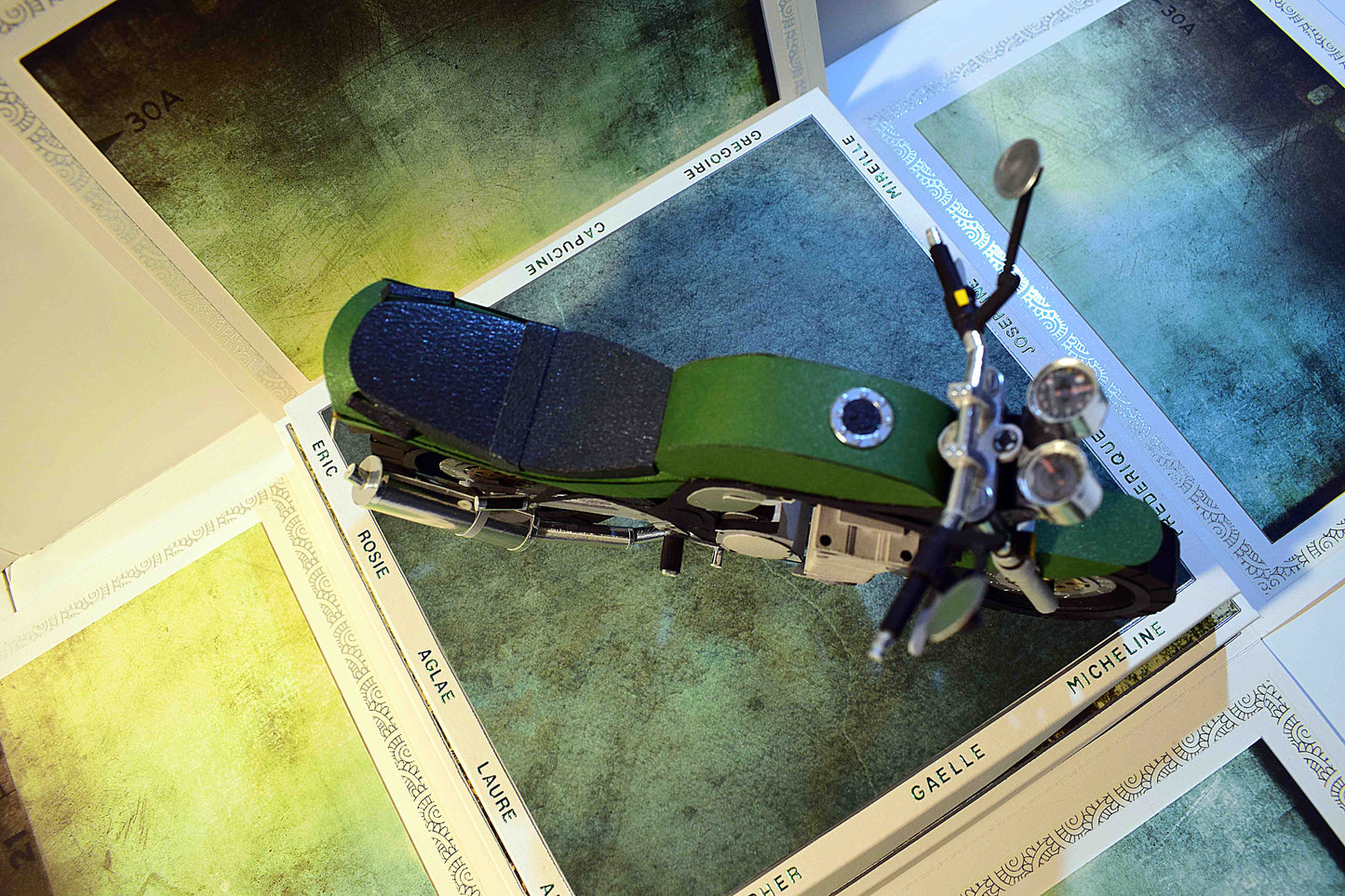 Boite Surprise, maquette de moto Suzuki Bandit 600N de 1996