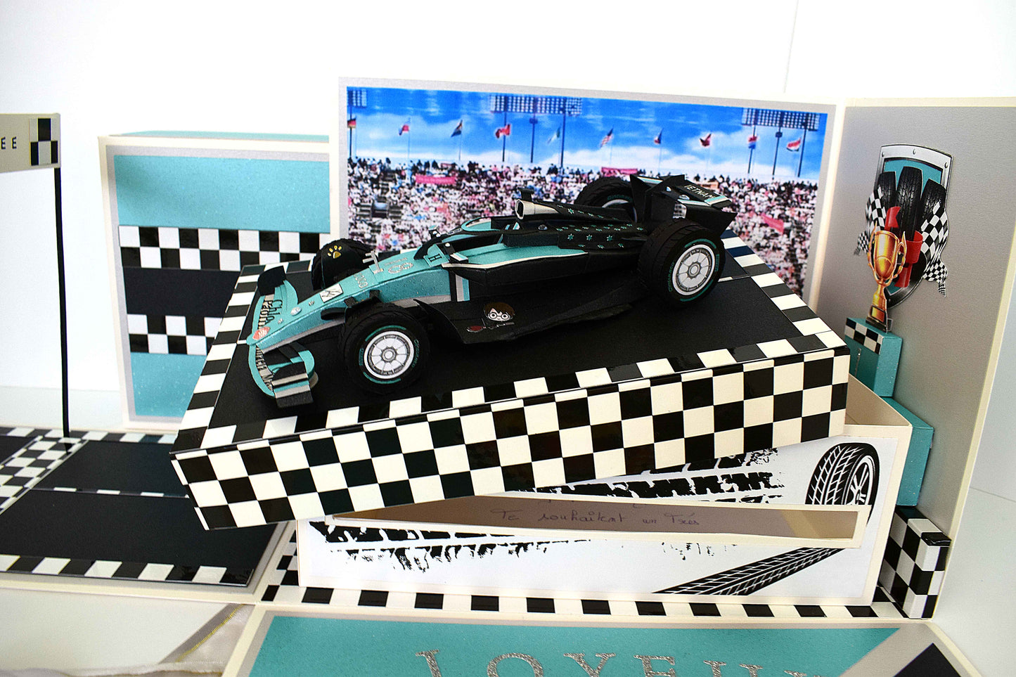 Maquette Formule 1 personnalisée – Création artisanale sur mesure