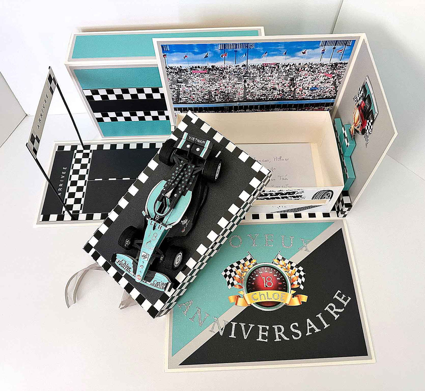 Maquette Formule 1 personnalisée – Création artisanale sur mesure