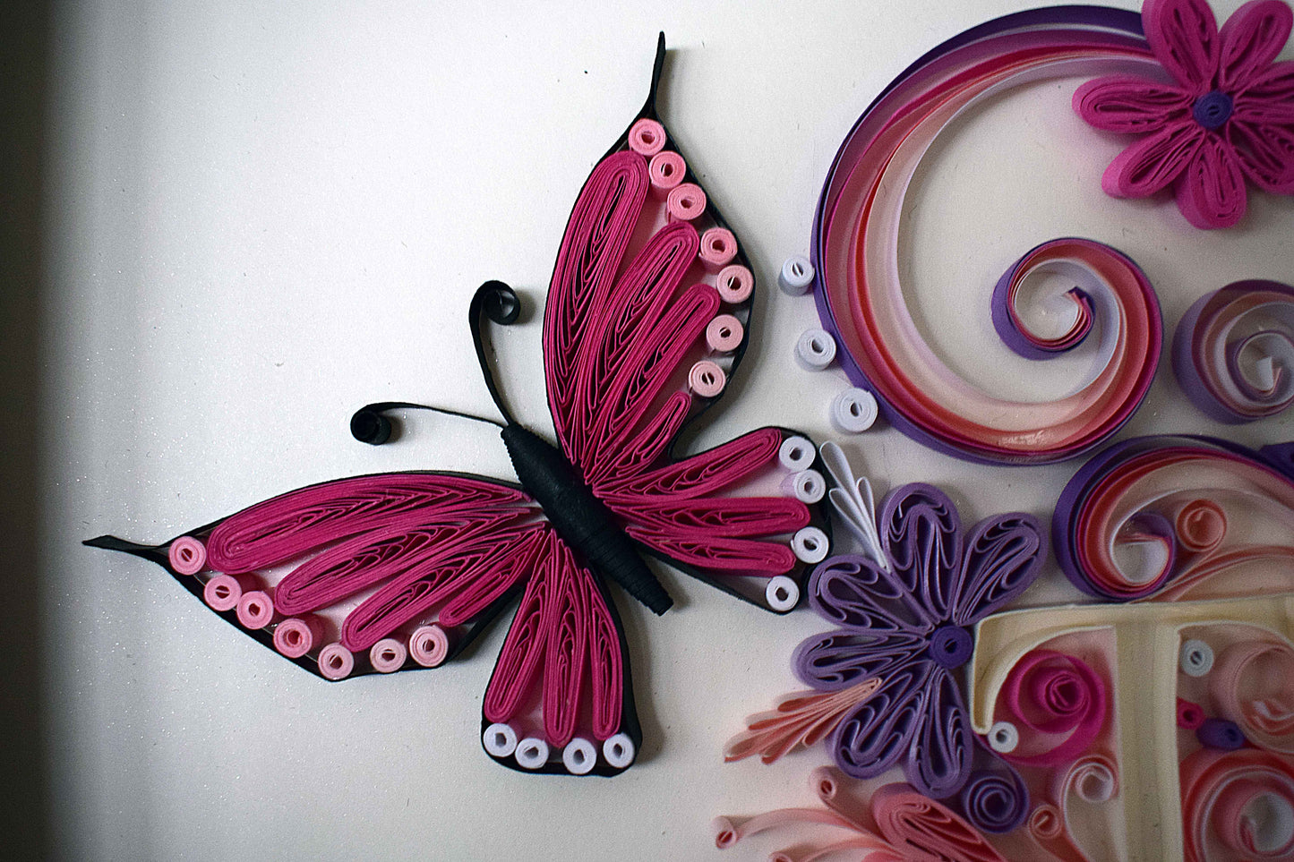 Tableau prénom personnalisé enfant – décoration murale quilling (fait main)