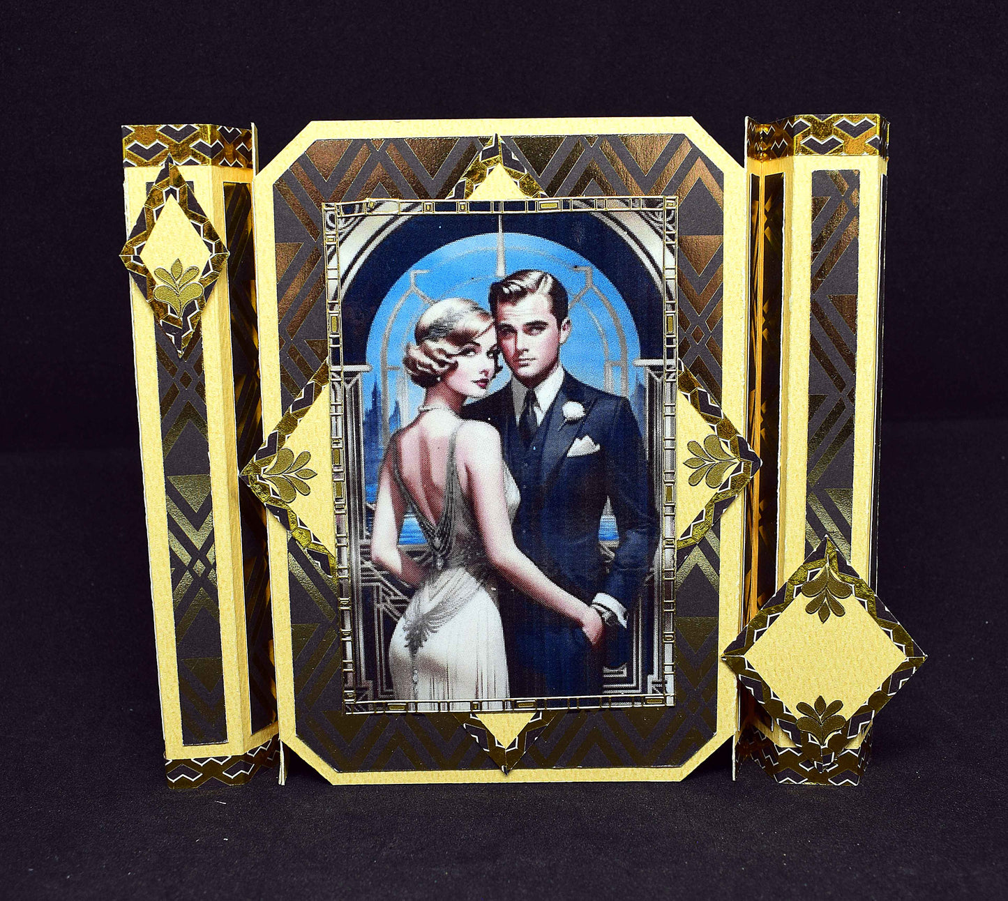 Carte Art Déco couple 3D – carte élégante style années 20 – création géométrique artisanale unique