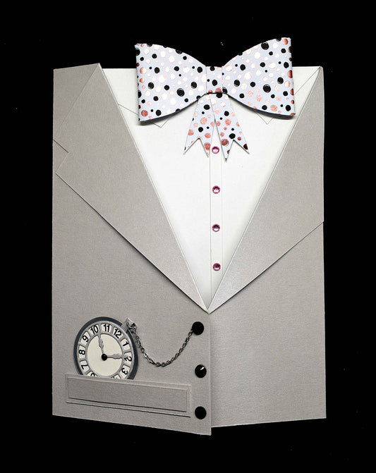 Carte pour anniversaire homme motif costume, noeud papillon et montre gousset