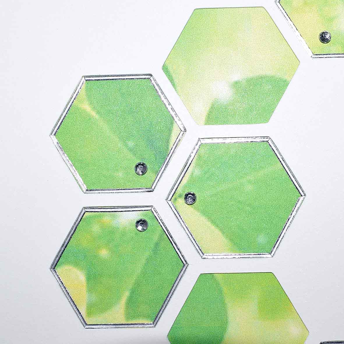 Carte pour anniversaire motif  alvéole aux trèfles