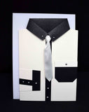 Carte pour anniversaire motif chemise blanche et noire cravate blanche