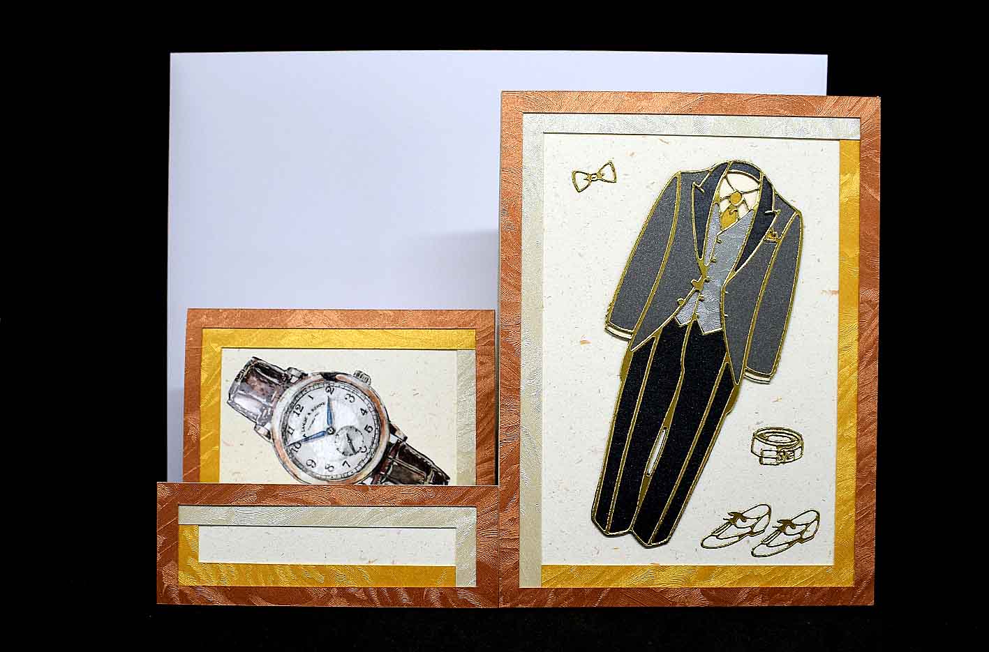 Carte pour anniversaire homme, motif costume en stickers et  montre imprimé