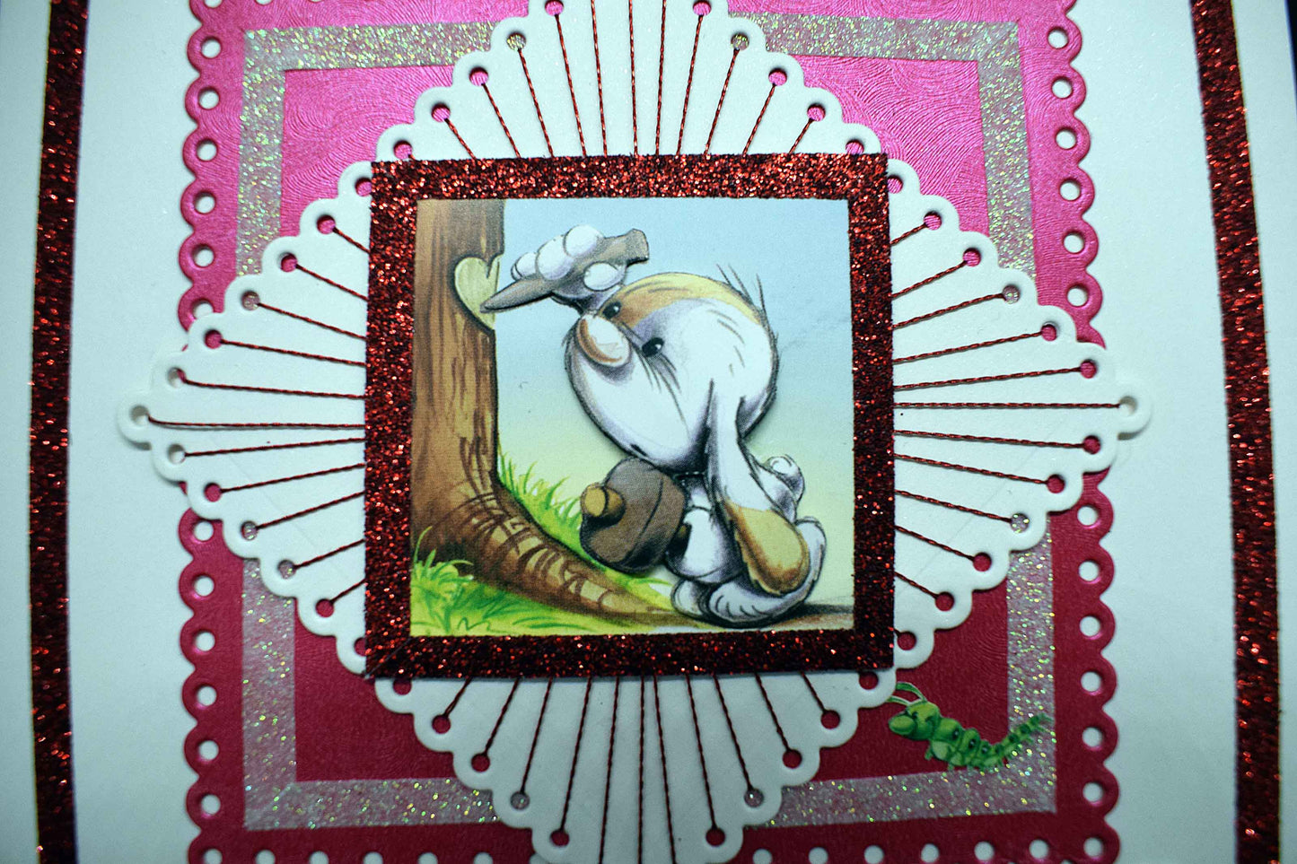 Carte de Saint Valentin  artisanale 3D blanche et rouge - création élégante brodée