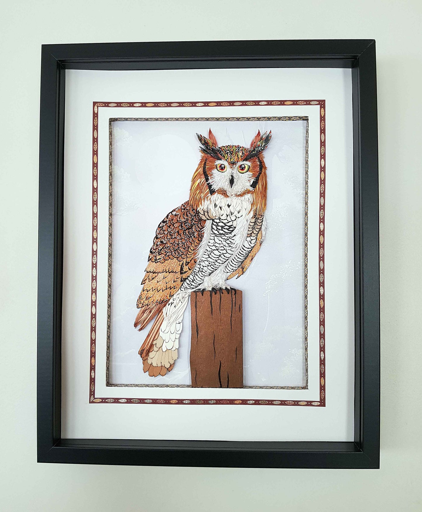 Cadre hibou en sculpture papier 3D - création artisanale