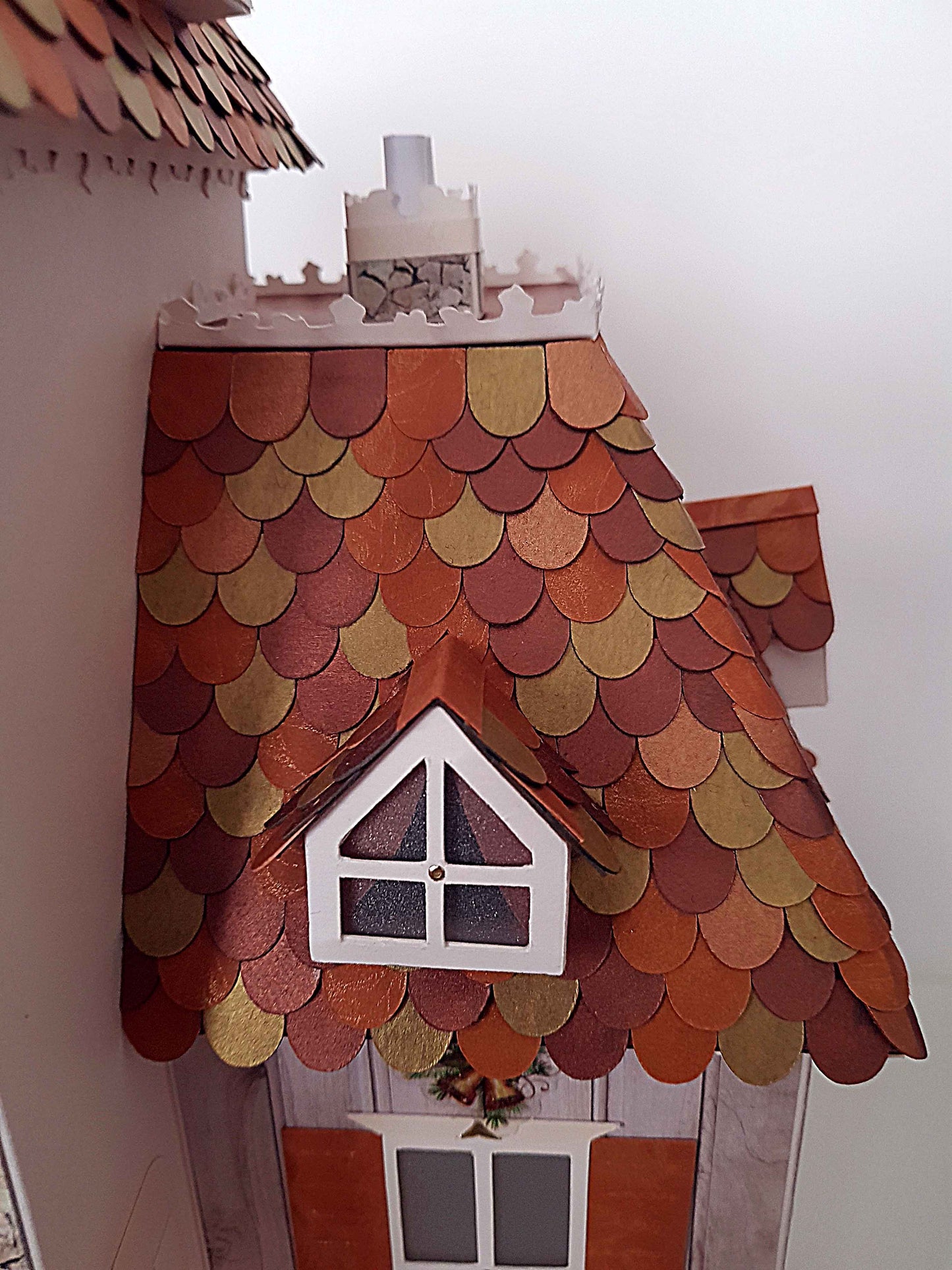 Boîte surprise Noël lumineuse – Manoir en papier 3D fait main – décoration féerique