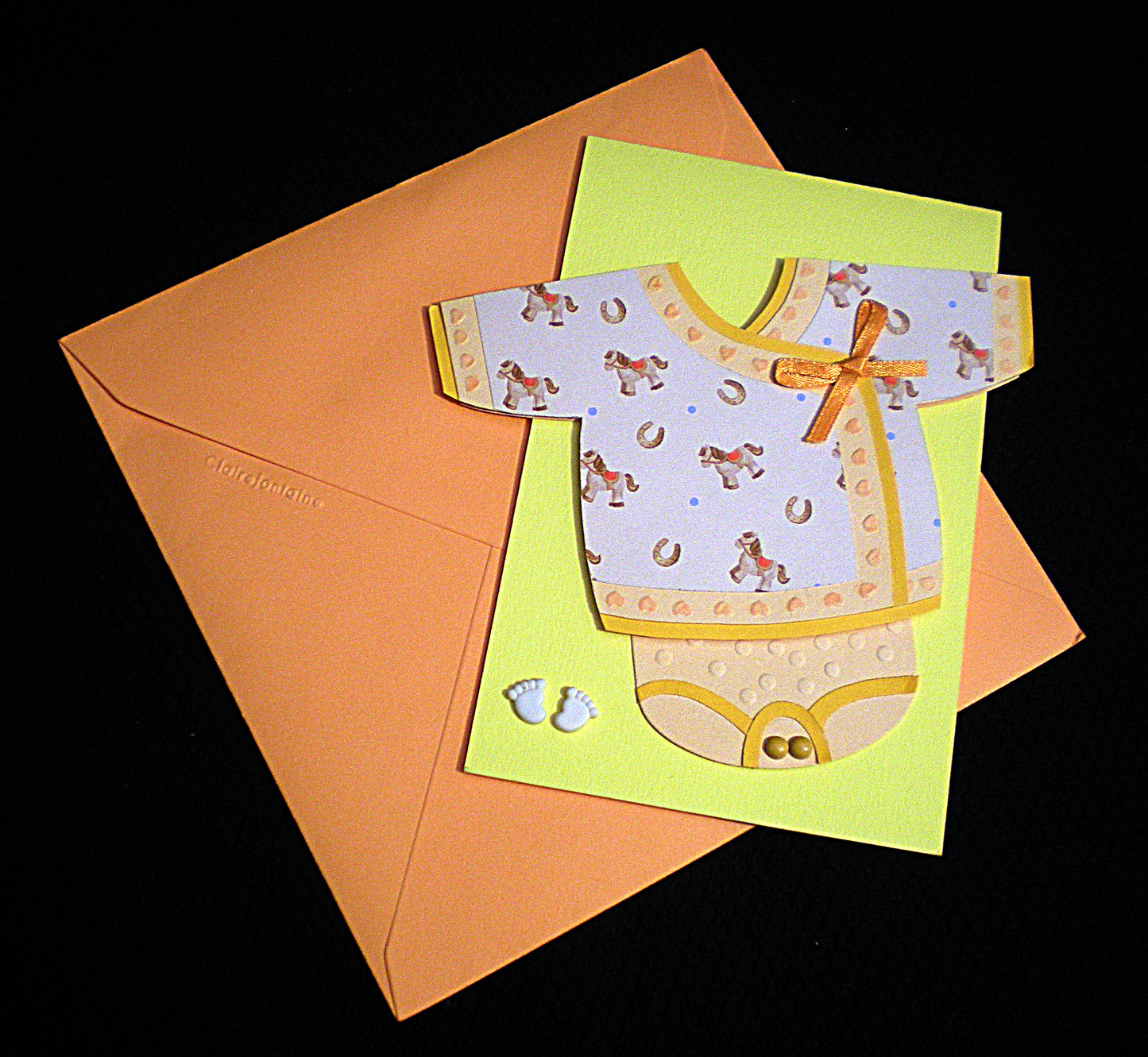 Carte de naissance garçon en relief - Vêtement bébé - carte artisanale pour naissance ou baptême