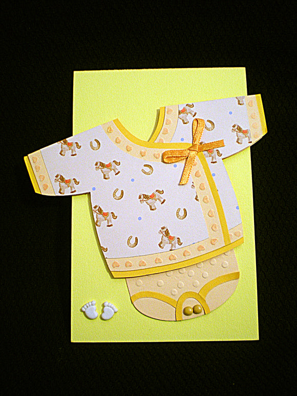 Carte de naissance, vêtement de bébé garçon