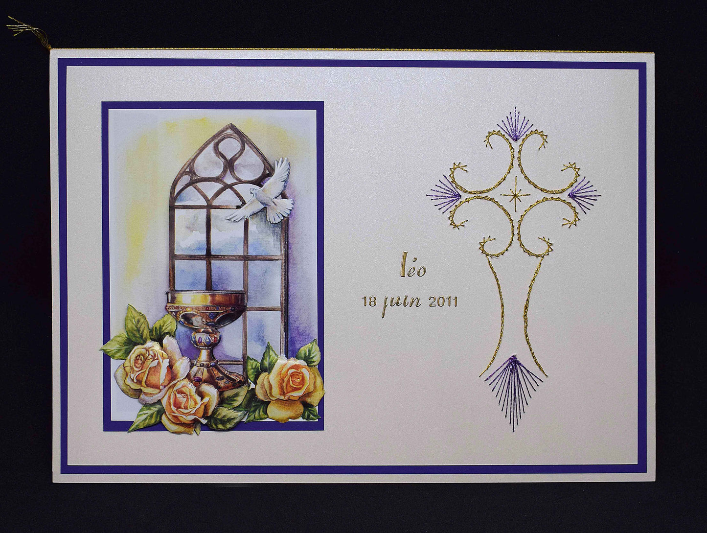 Carte de communion en relief 3D – Carte croix brodée personnalisable – Création artisanale