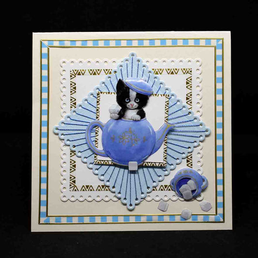 Carte pour anniversaire en 3D  aux motifs chats dans théière