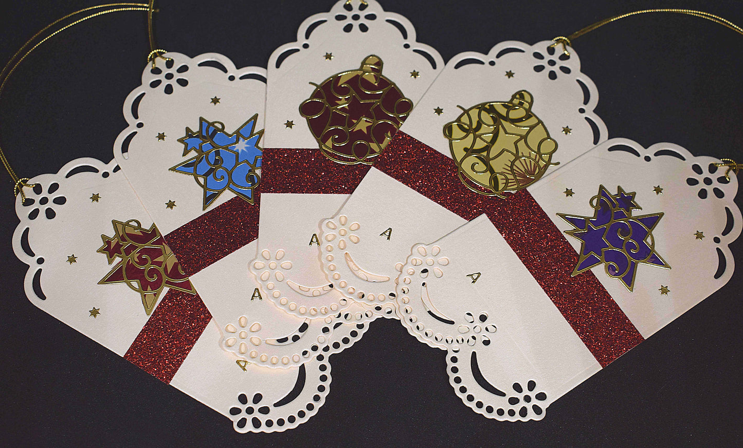 Étiquettes cadeaux Noël Etoiles et Boules de Noël en relief – lot de 5 étiquettes artisanales personnalisables