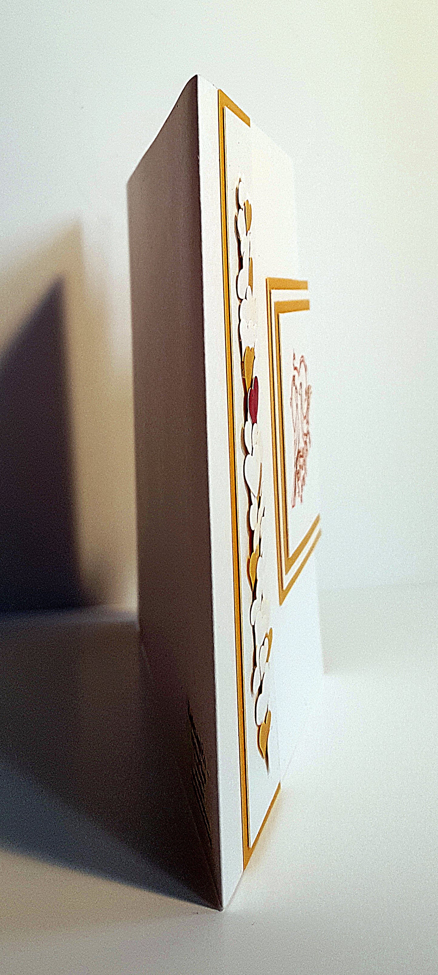 Carte de mariage, colombes et coeurs