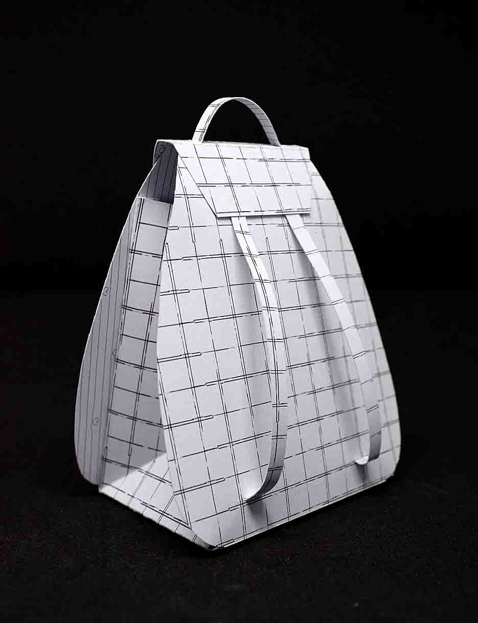 Petit sac à cadeau artisanal blanc à rayures noires - boite surprise élégante personnalisable