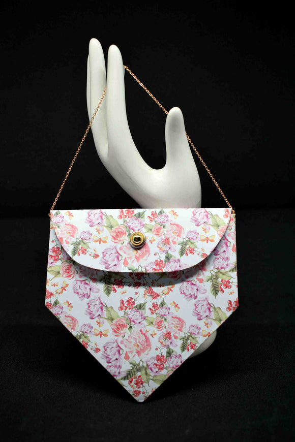 Petit sac à main rose motifs floraux, chaine plaqué rose