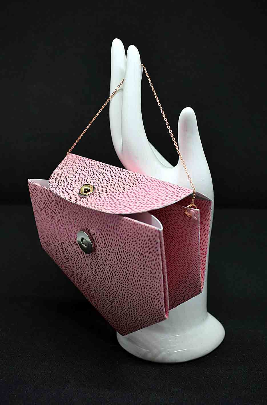 Petit sac à cadeau artisanal rose anse chaine plaqué or rose- boite surprise élégante personnalisable