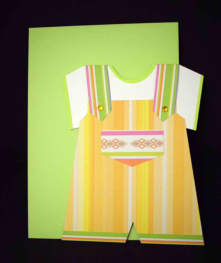 Carte d'anniversaire en forme de salopette à rayures orange -  Carte bébé 3D faite main