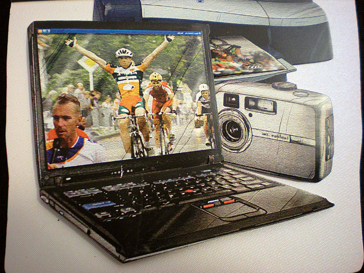 Carte fête des pères en relief , tee shirt blanc à rayures oranges et noires «papa connecté»